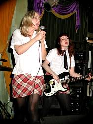 Sabrina&Laura583.jpg