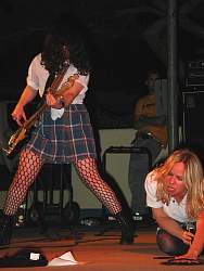 Laura&Sabrina115.jpg