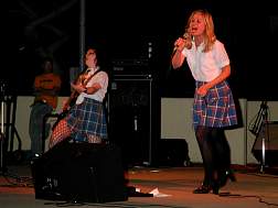 Laura&Sabrina116.jpg