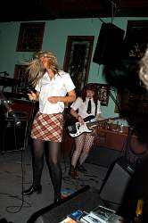 Sabrina&Laura755.jpg