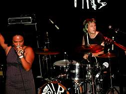 Lisa&drums1.jpg