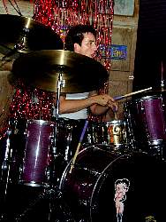 drums4.jpg