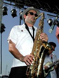 sax&George1.jpg