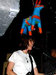 Lisa&Pinata.jpg