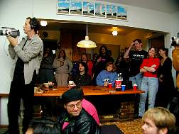 crowd1.jpg