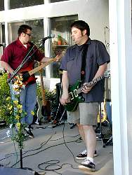 Yell&Bobby10.jpg